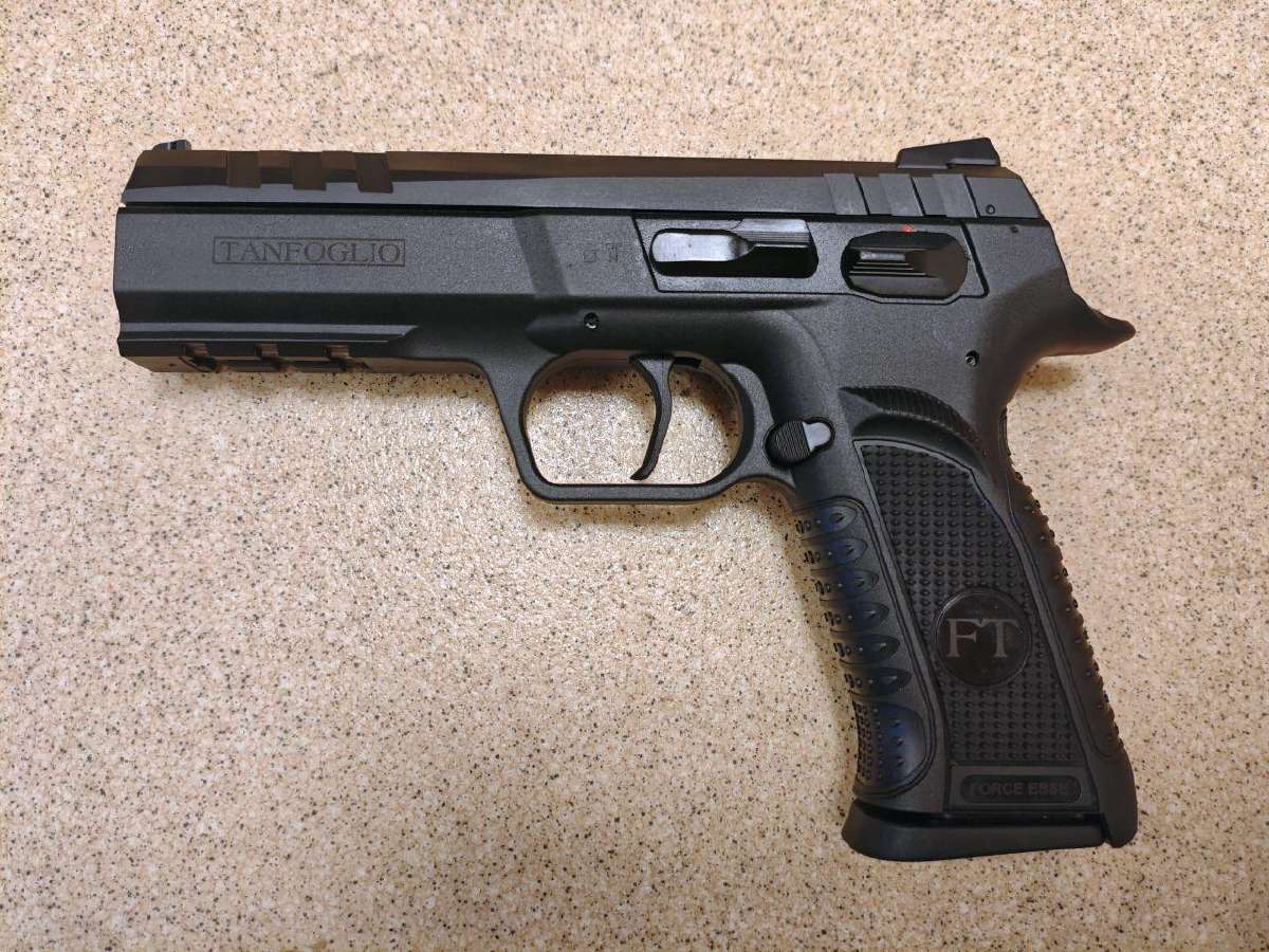 Visiškai naujas 9 mm pistoletas Tanfoglio Force - nuotraukos Nr. 2