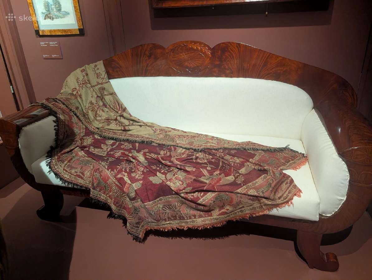 Ampyro(bidermeier) sofa - nuotraukos Nr. 2