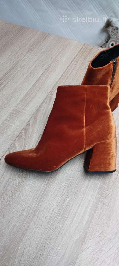 Asos aulinukai