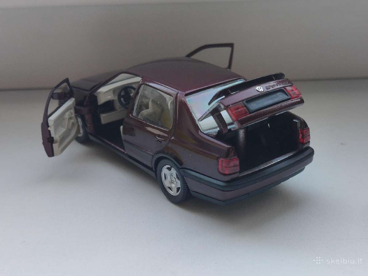 1:43 VW vento vr6 Schabak