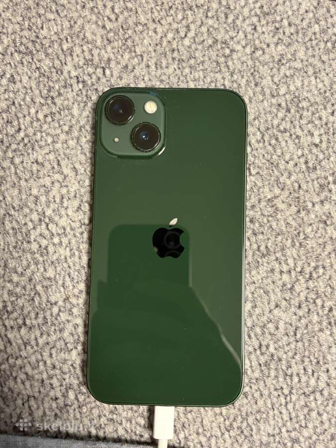 iPhone 13