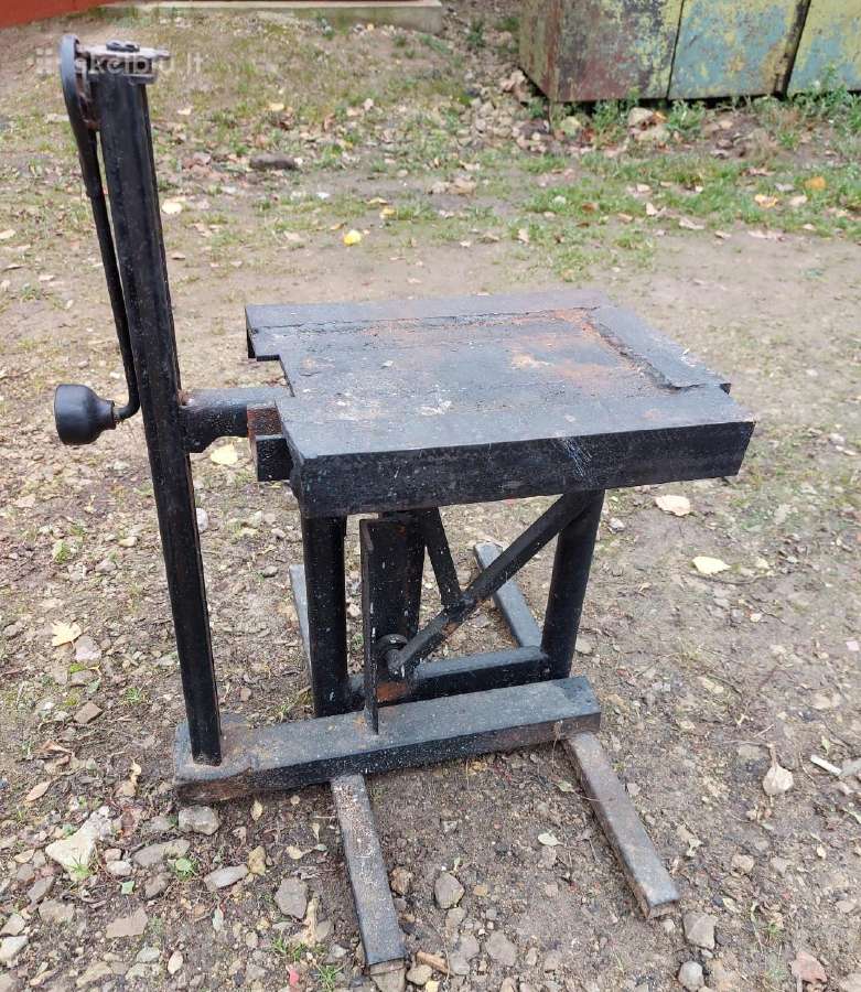 Pakėlėjas, domkratas, dankratas
