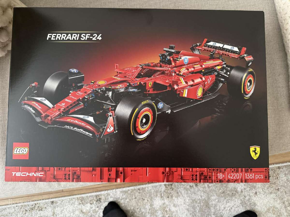 Lego Ferrasi Sf-24