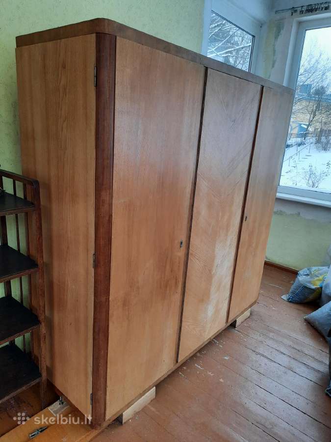 Vintazine medine rubu drabuziu spinta - nuotraukos Nr. 2