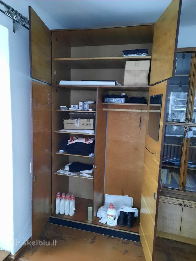 Vintazine rubu drabuziu spinta su antresole - nuotraukos Nr. 4
