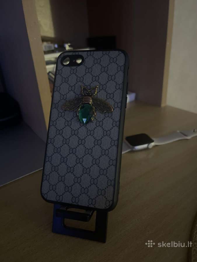 iPhone 7 dekliukas