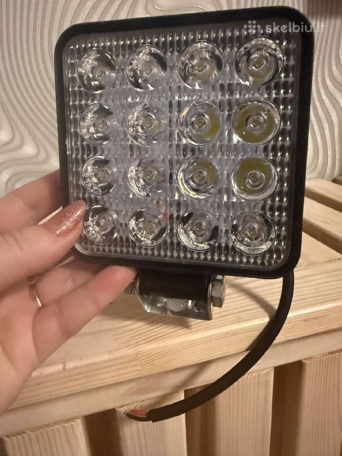 LED lempa