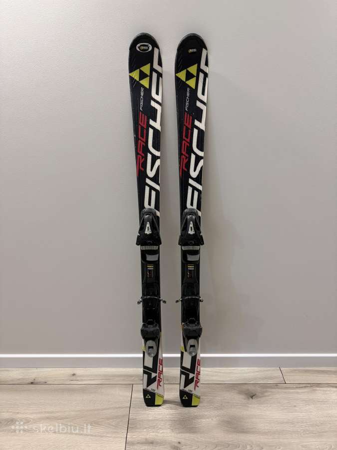 Naudotos Fischer Race slidės, L130