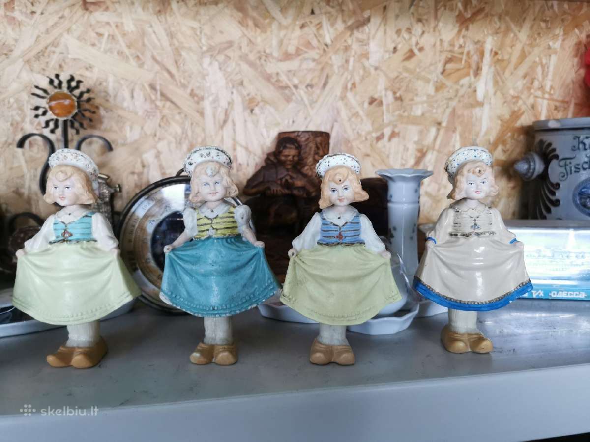 Šaltai baltai lėlytės - nuotraukos Nr. 2