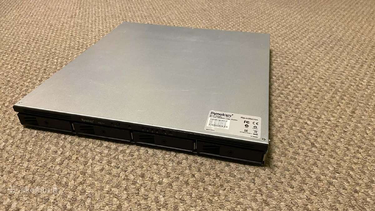 Synology Rs815+