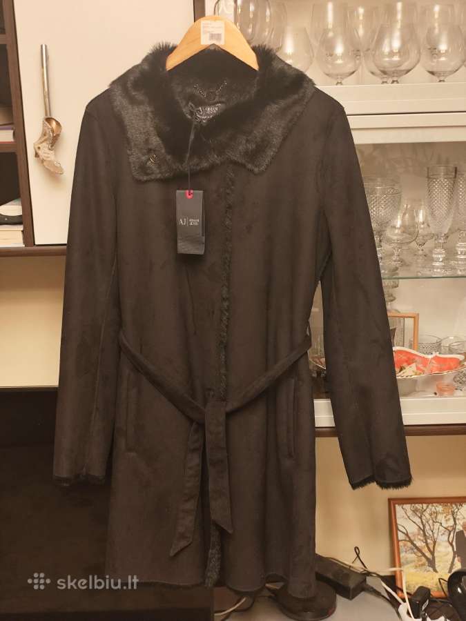 Parduodu nauja moteriška paltą Armani - nuotraukos Nr. 2