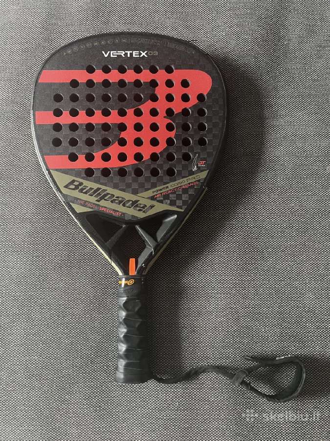 Bullpadel Vertex 03