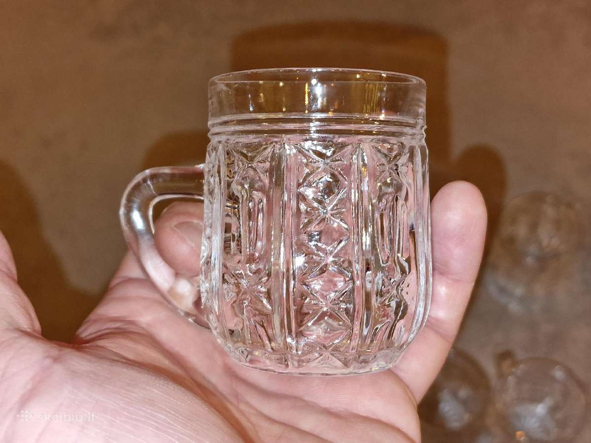 Tarybiniai stikliniai bokaliukai su rankenėle, 16x