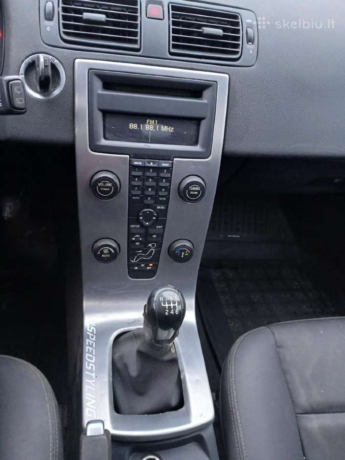 Volvo v50 2006metu 2l dyzelis 100kw dalimis - nuotraukos Nr. 7