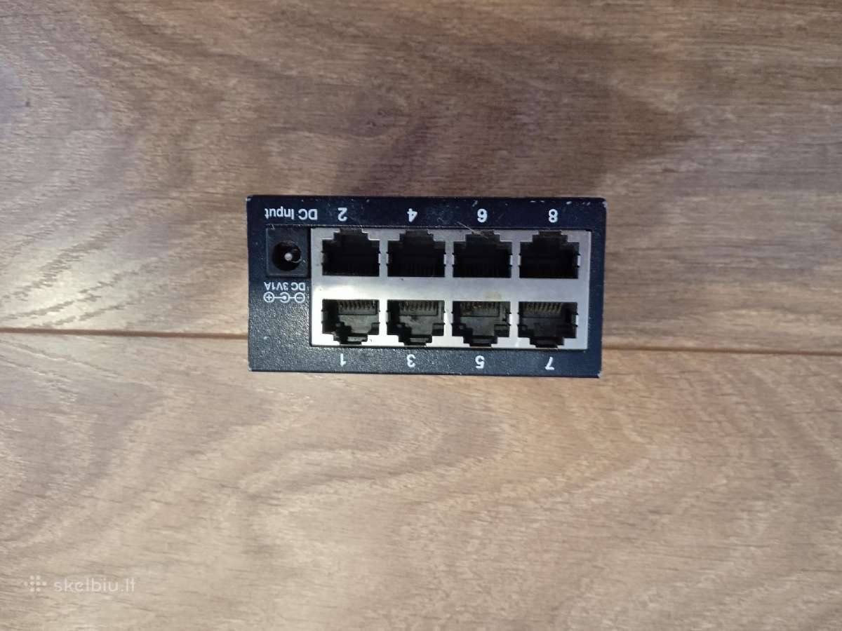 Naudotas St Lab 8-port 10/100m Nway Switch - nuotraukos Nr. 2