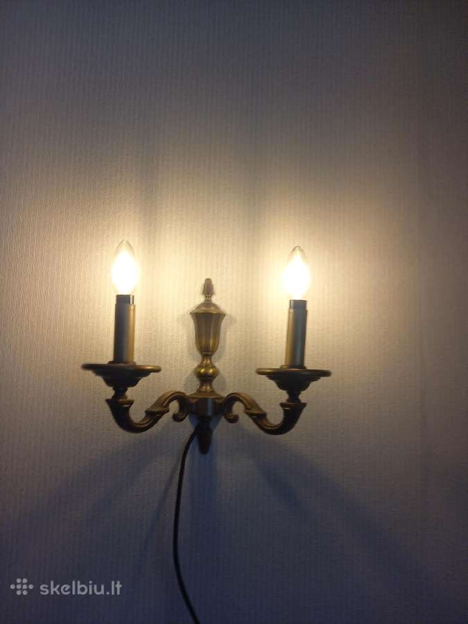 Sieniniai Šviestuvai