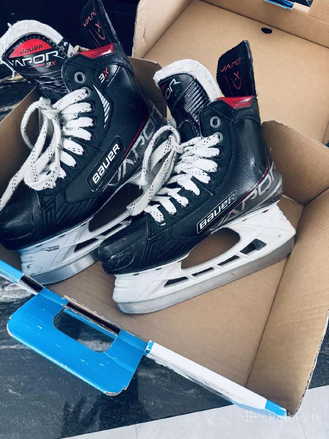 Parduodu ledo ritulio pačiūžas Bauer Vapor 3x