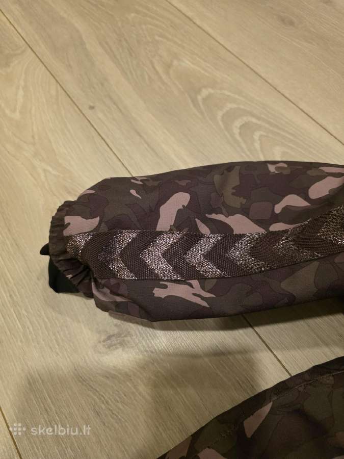 Žieminis Hummel kombinezonas/darbo kojinės - nuotraukos Nr. 9