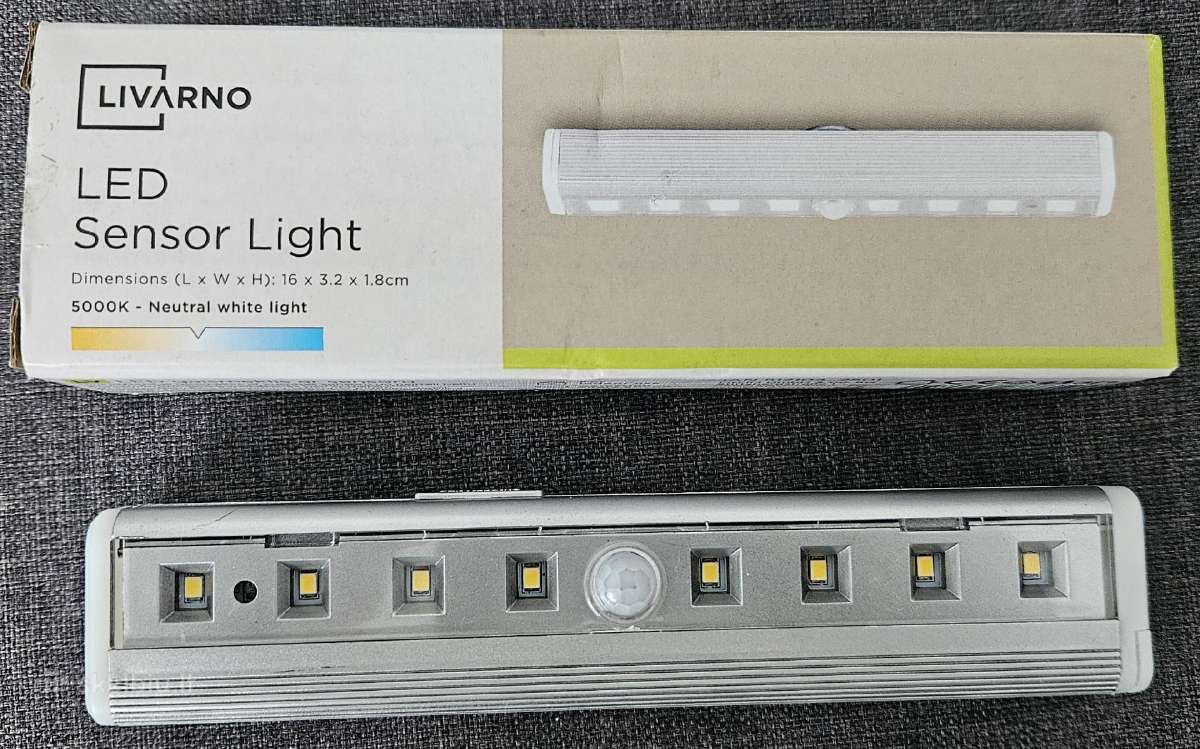 LED sensorinis šviestuvas