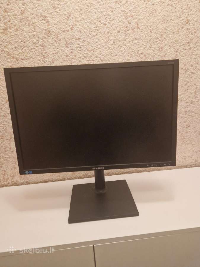 Samsung S24e650dw monitorius (3 vnt.)