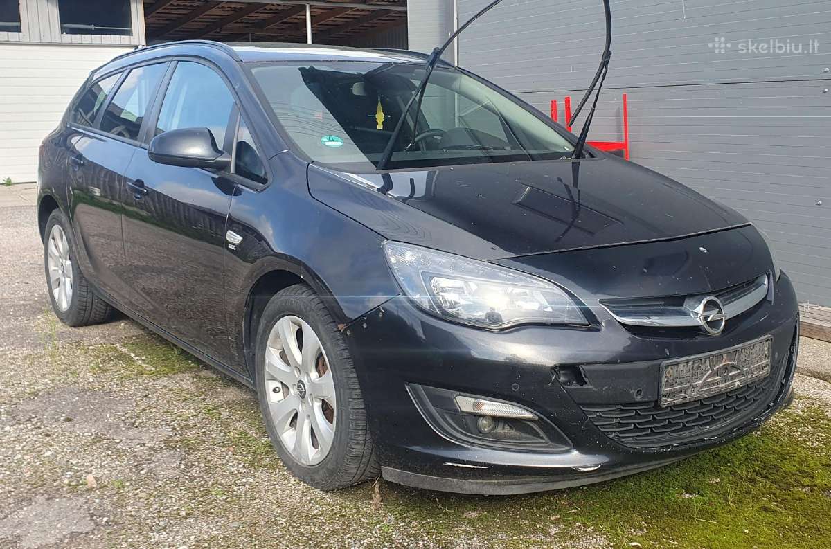 Opel Astra J dalimis