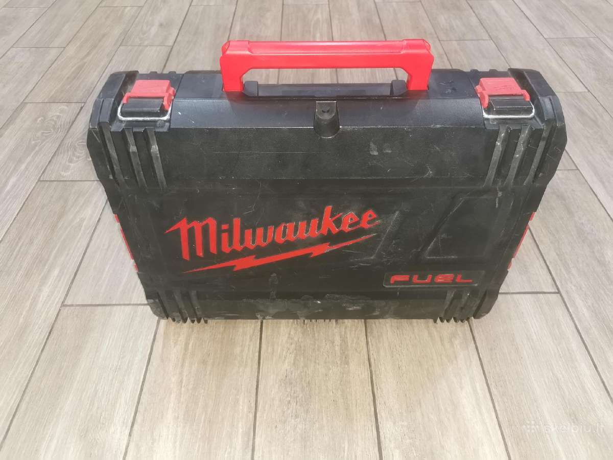 Tiesinis pjūklas milwaukee m18 onefsz