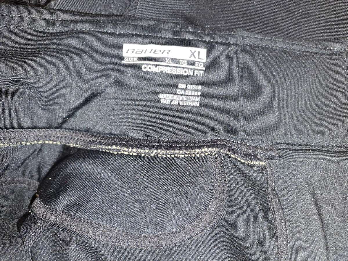 Bauer XL d.ledo ritulin.kostiumas su kaklo apsauga - nuotraukos Nr. 13