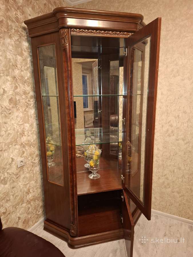 Retro stiliaus svetainės baldai - nuotraukos Nr. 2