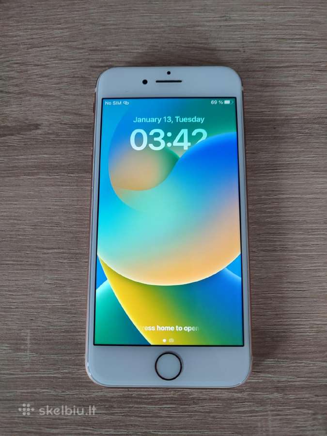 iPhone 8