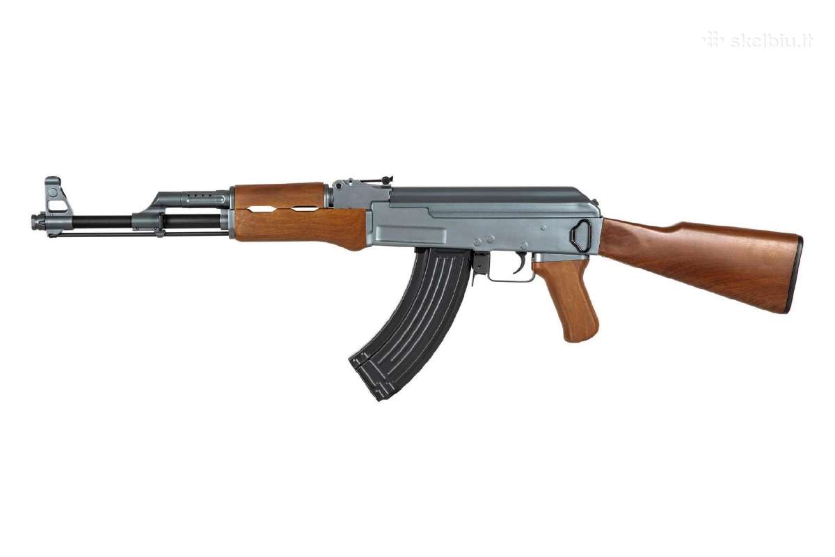 Šratasvydžio automatas Ak-47 tikroviškas