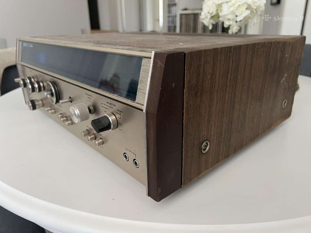 Akai resyveris