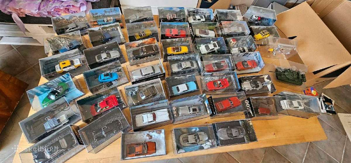 James bond modeliai 1:43 mastelis modeliukai