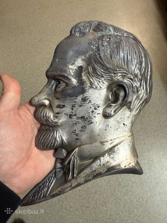 Bareljefas Prezidentas Antanas Smetona.tarpukaris