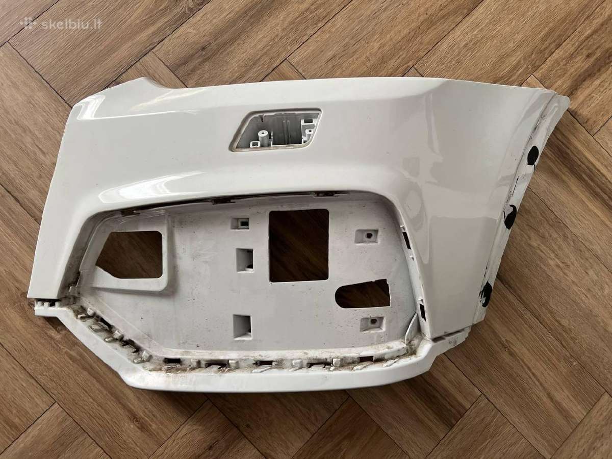 Audi Q3 8u priekinis bamperis 8u0807437af
