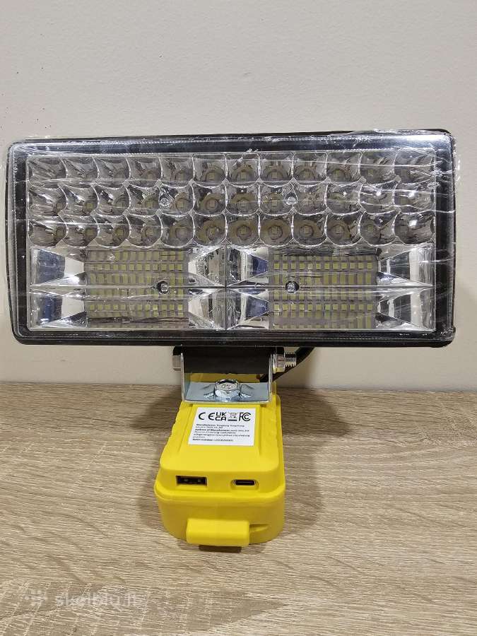 LED lempa darbui
