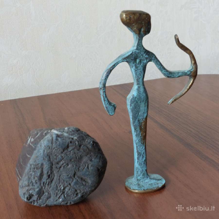 Žalvarinė statulėlė Artemidė - Medžioklės deivė - nuotraukos Nr. 25