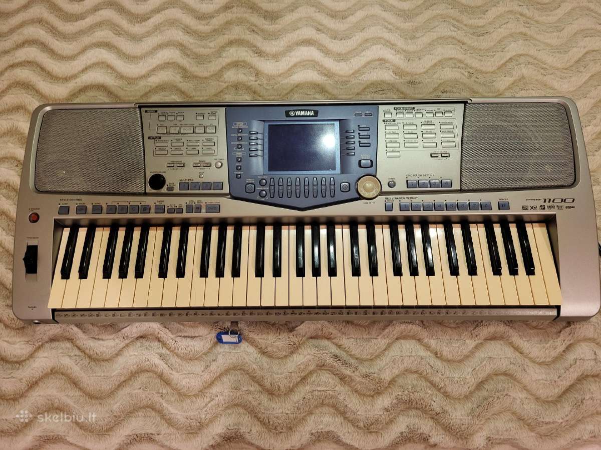 Parduodama Yamaha Psr1100