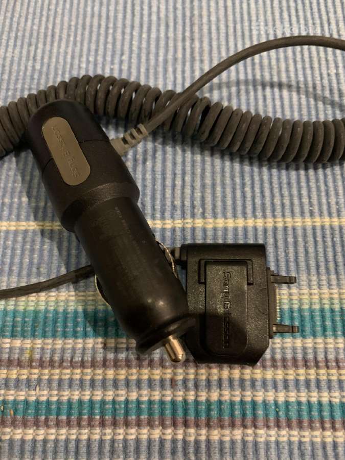 Telefonu pakrovėjai, įkrovikliai - nuotraukos Nr. 3