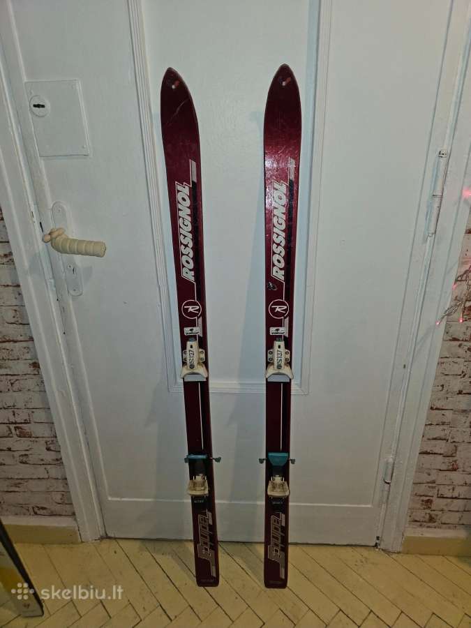 Slidės Rossignol equipe vs