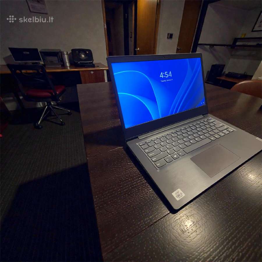Lenovo v15 iil