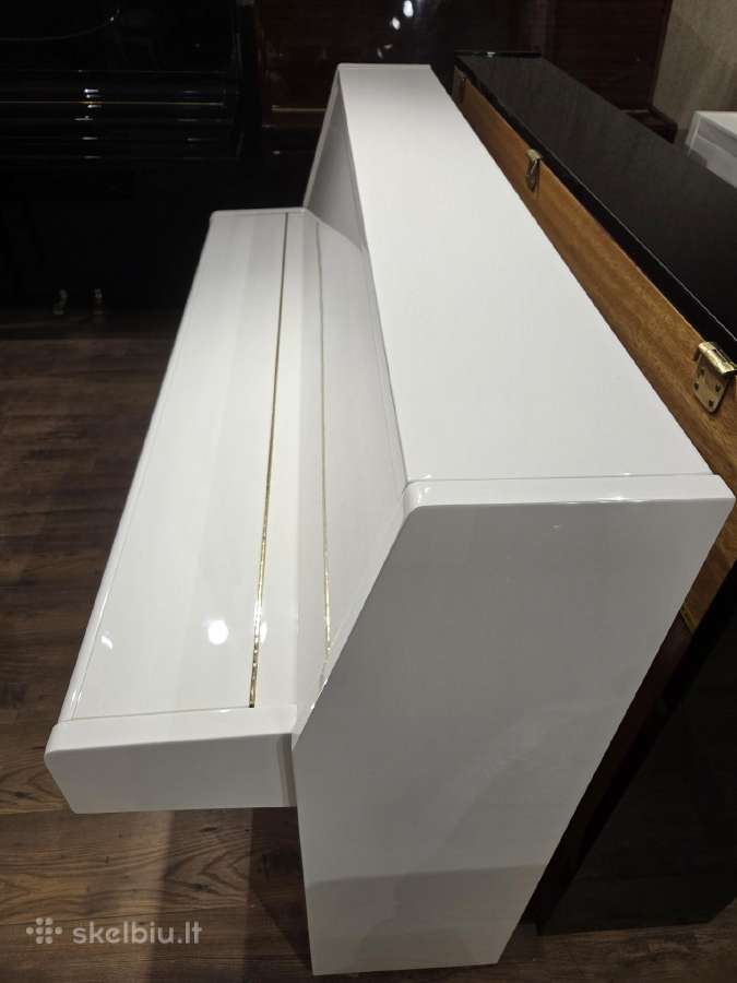 Pianinas Yamaha M5j - nuotraukos Nr. 5