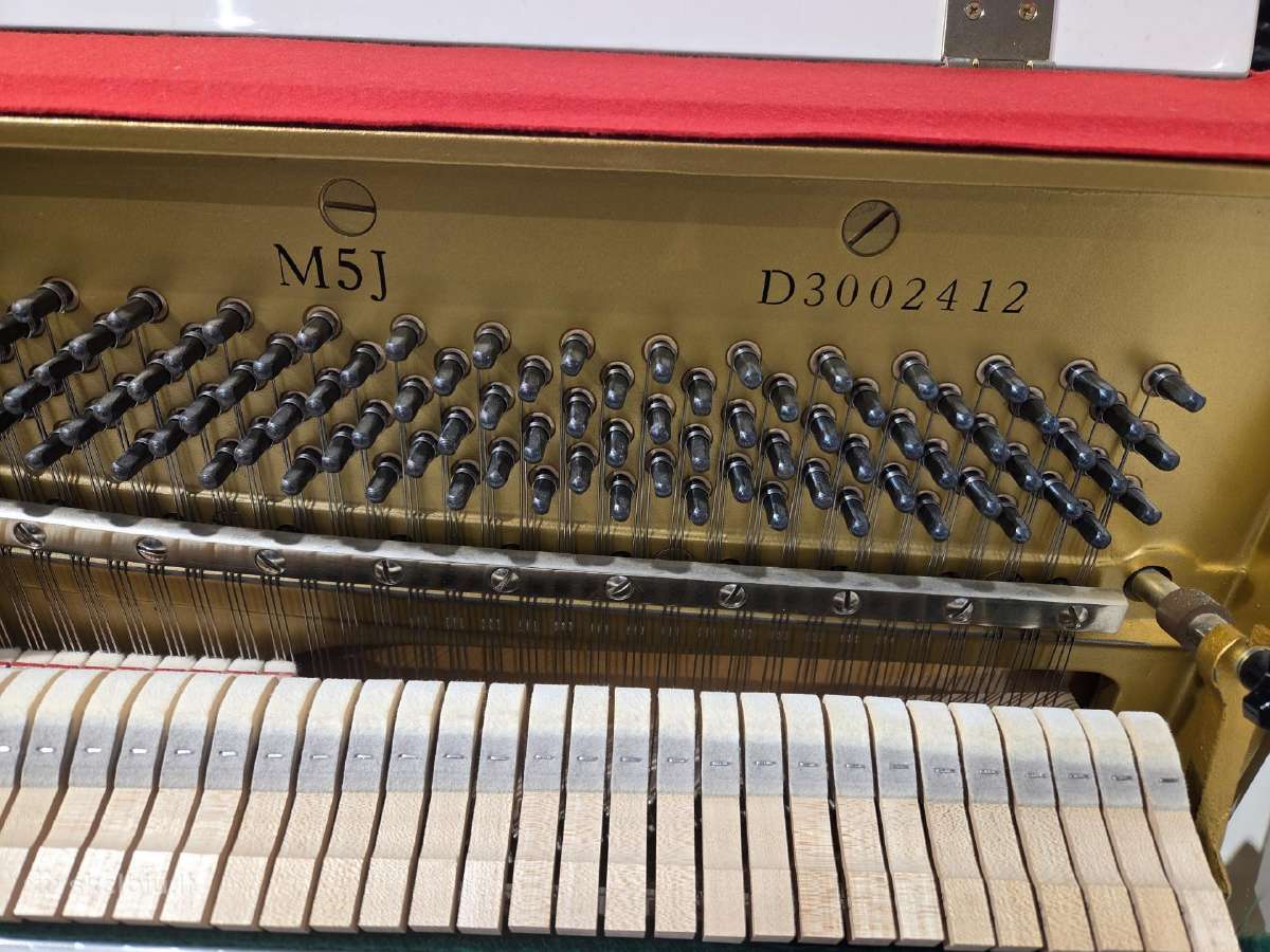 Pianinas Yamaha M5j - nuotraukos Nr. 13