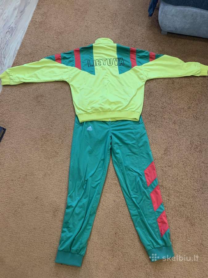 Retro Lietuva sportinis kostiumas