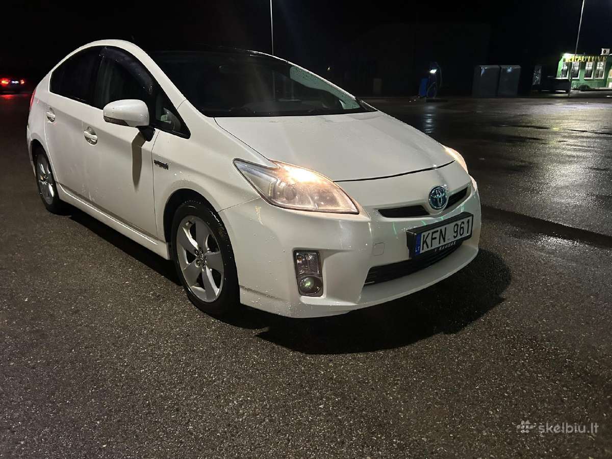 Toyota prius nuoma bolt/uber darbui. аренда тойоты - nuotraukos Nr. 2