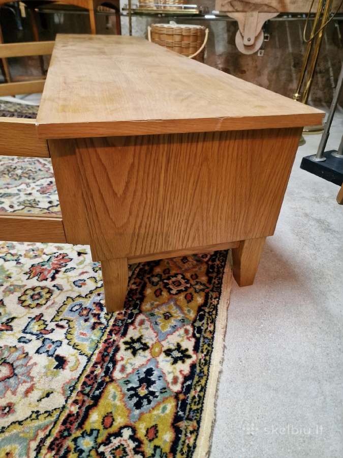 Vintažinė mid century ąžuolinė žema konsolė - nuotraukos Nr. 4
