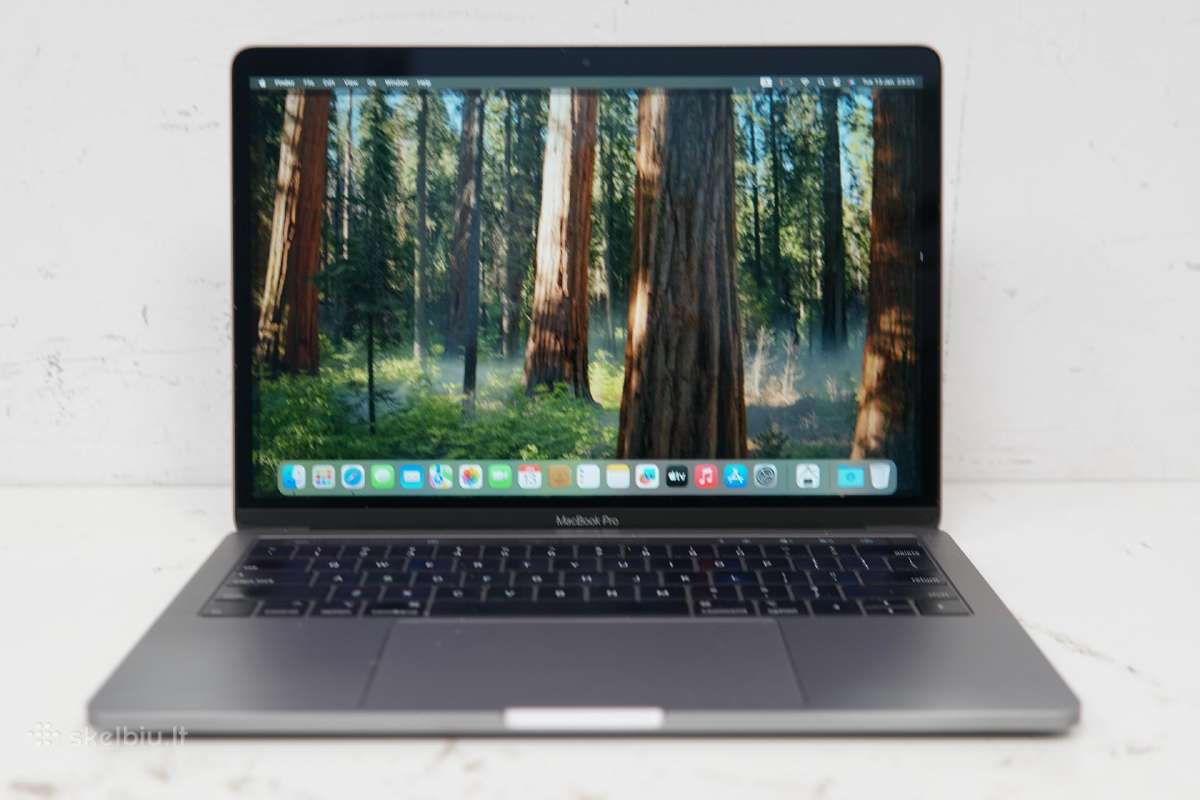 Apple MacBook Pro 13 2022 **M2 8gb 256 SSD**