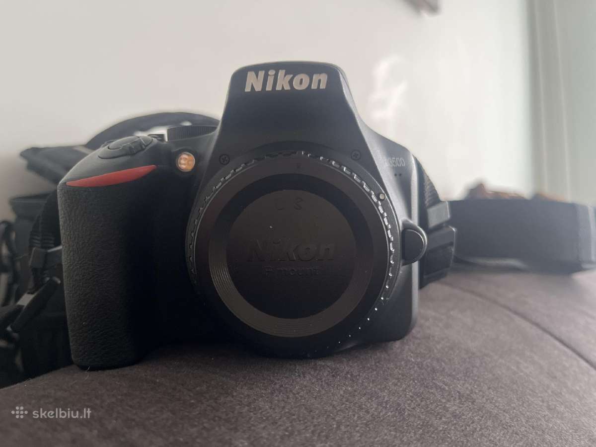 Nikon D3500