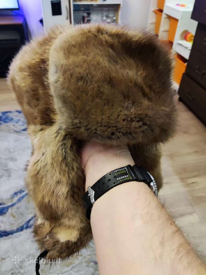 Labai silta ziemine kepure shapka - ushanka.
