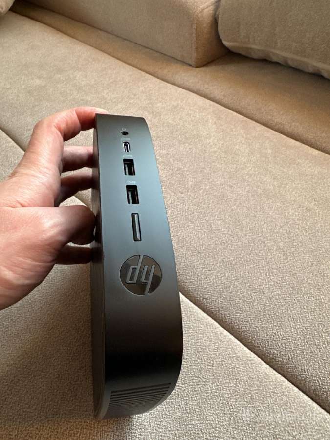 Hp T640 Amd Ryzen R1505g, 2.40 GHz, 4gb RAM - nuotraukos Nr. 2