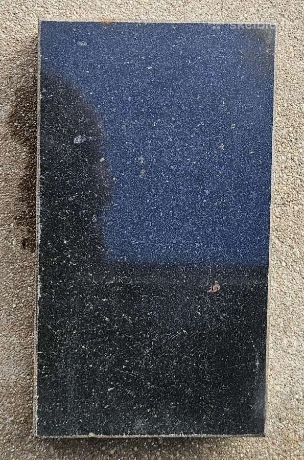 Plokštė iš Granito 29x16x6cm 1vnt.